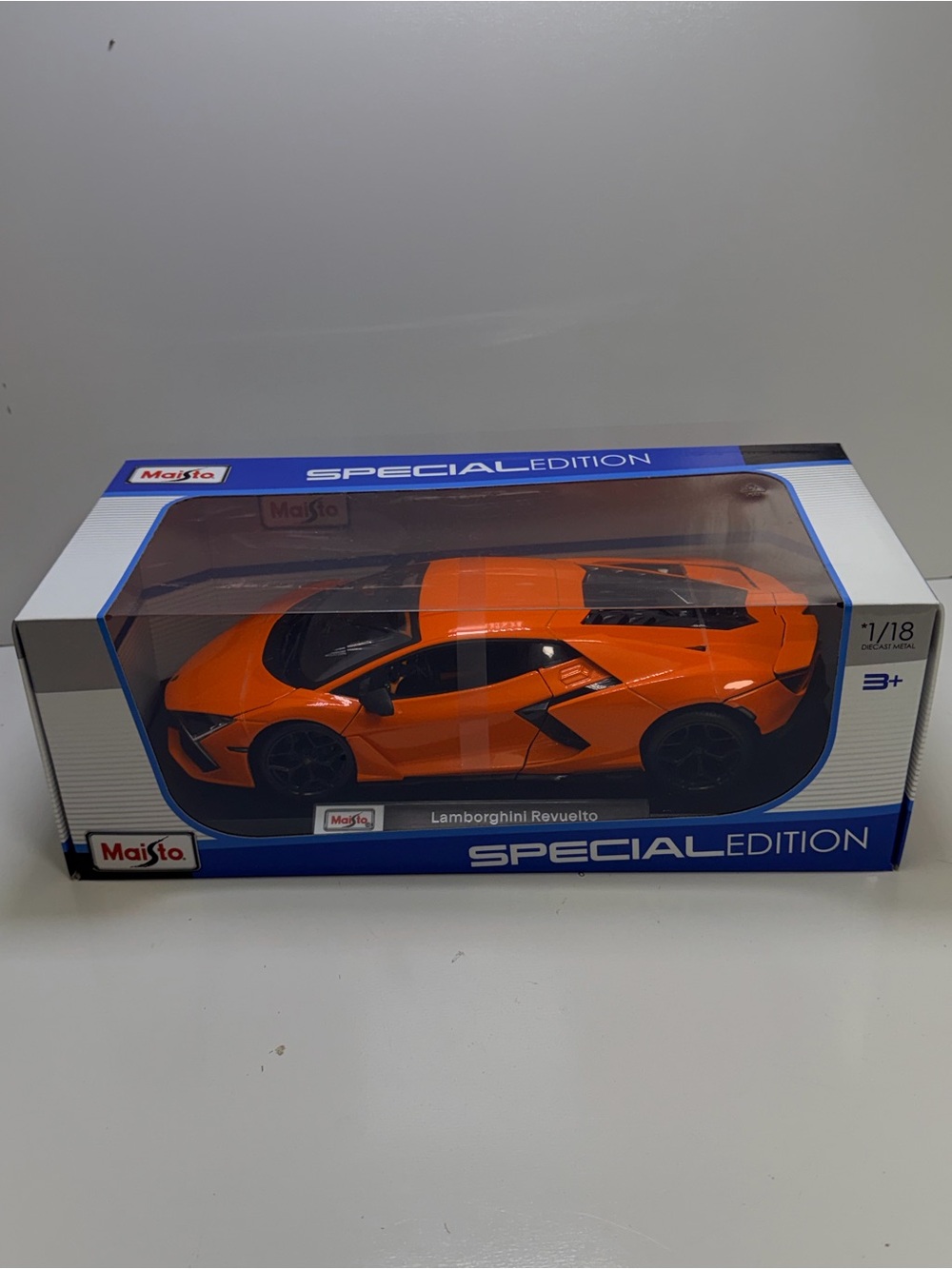 Maisto Special Edition Orange Lamborghini Revuelto 1:18 Die-Cast Toy Car